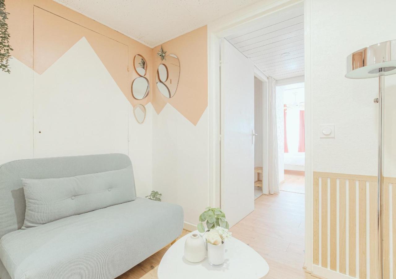 Louise - Studio De Qualite Et Tres Cozy Saint-Etienne  Ngoại thất bức ảnh